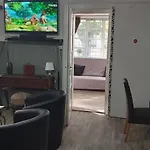 Apartmán Garden, Autoparking, Bbq, Terrace *