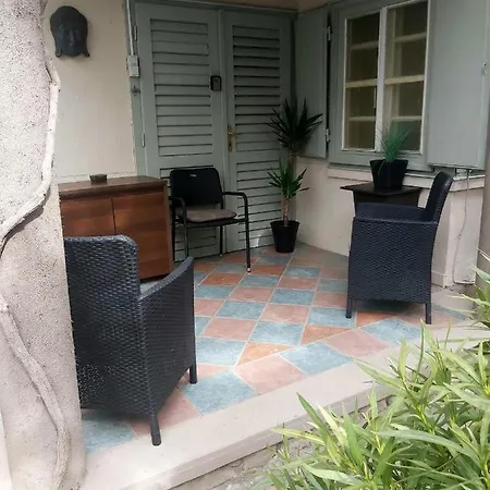 Garden Budha Relax Apartman, Parking, Bbq, Terrace Apartment *