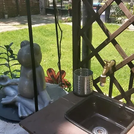 Apartment Garden Budha Relax Apartman, Parking, Bbq, Terrace *